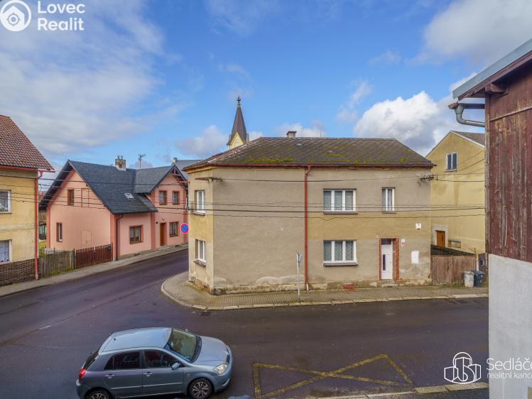 Prodej bytu 3+1 Svatava, Sládkova č. 17