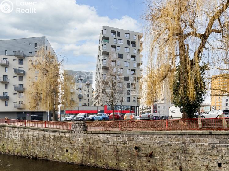 Pronájem bytu 2+KK Liberec, U Nisy 912/2 č. 16
