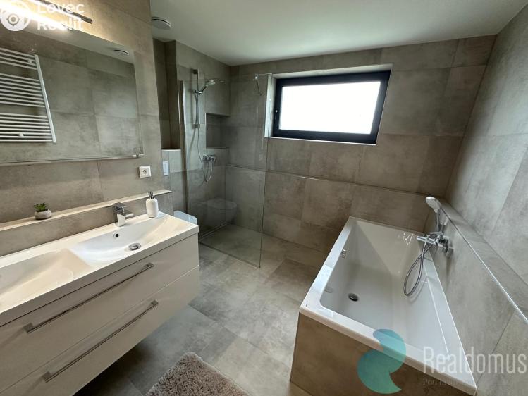 Pronájem bytu 4+KK Srubec č. 4