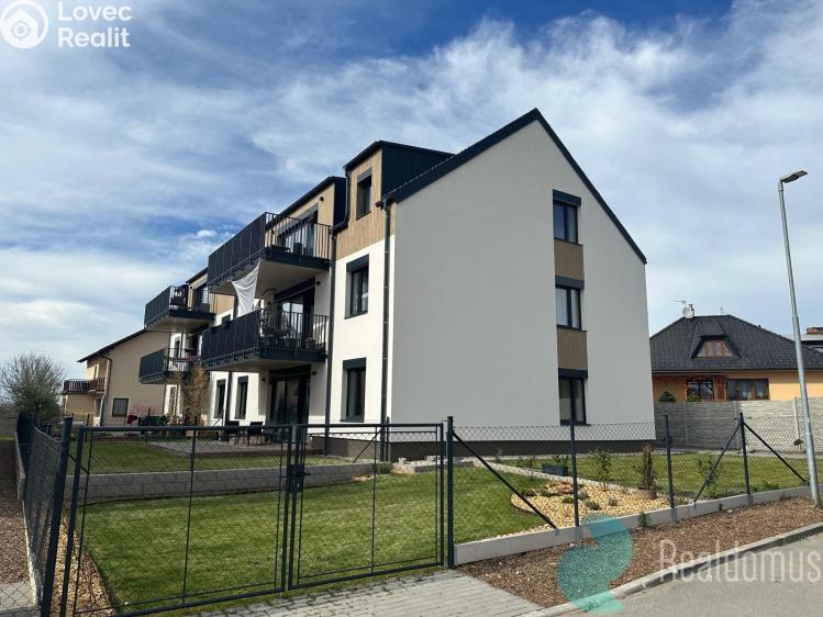 Pronájem bytu 4+KK Srubec č. 13