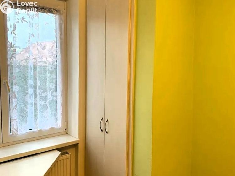 Pronájem bytu 3+1 Praha, Bělohorská č. 5