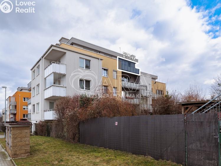 Prodej bytu 1+KK Praha, U uhříněveské obory 1551/8 č. 16