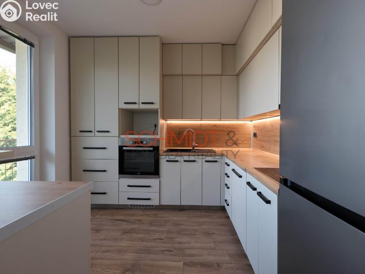 Prodej bytu 3+KK Hustopeče, Okružní 1114/3 č. 4