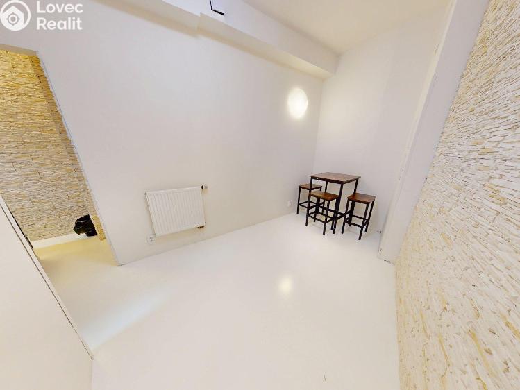 Pronájem bytu 3+KK Praha, Krakovská č. 9