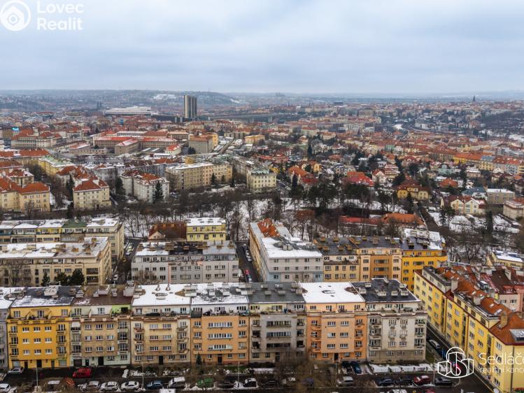 Prodej atypického bytu Praha, U Jezerky č. 27