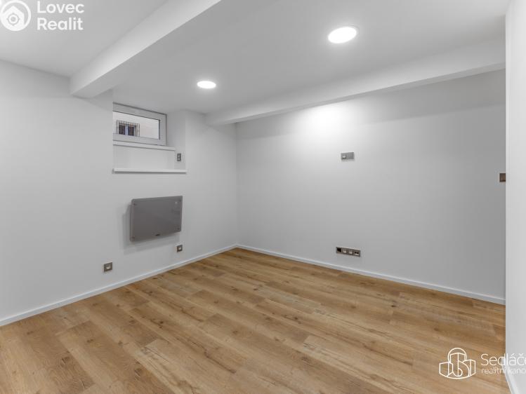 Prodej atypického bytu Praha, U Jezerky č. 17