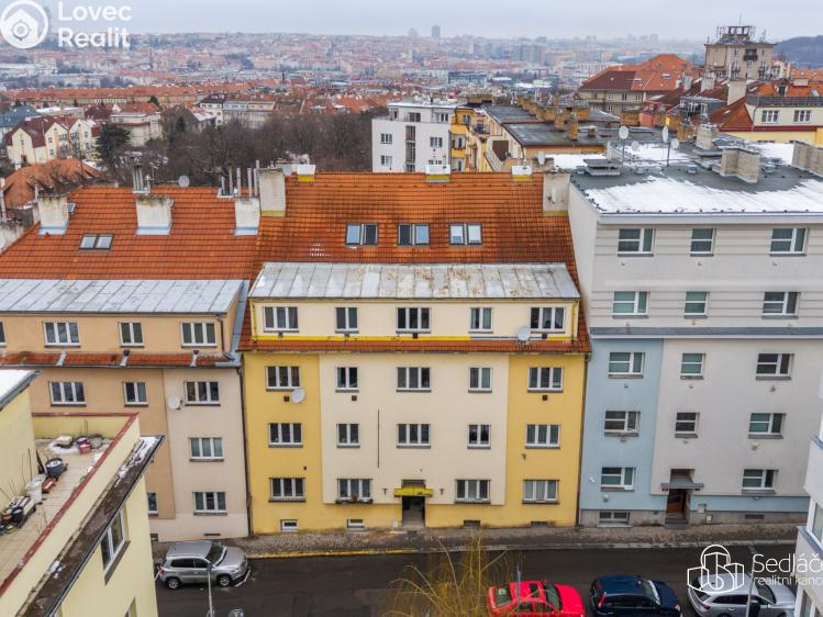 Prodej atypického bytu Praha, U Jezerky č. 25