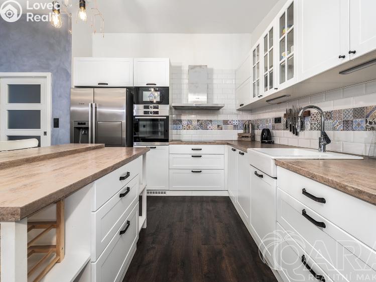 Pronájem bytu 4+KK Čelákovice, náměstí 5. května 2055 č. 5