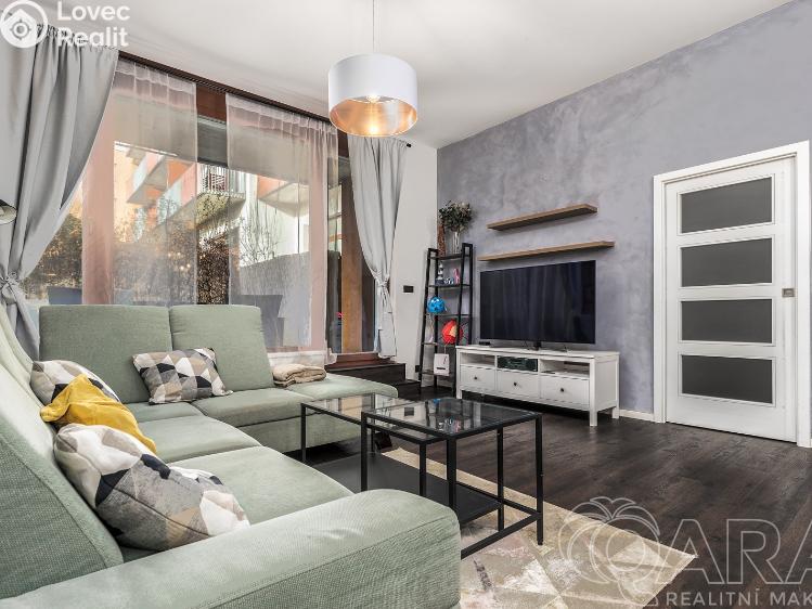 Rent apartment 4+KK Čelákovice, náměstí 5. května 2055 č. 2