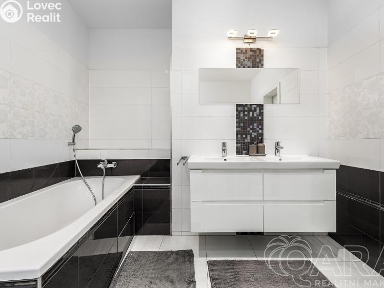 Rent apartment 4+KK Čelákovice, náměstí 5. května 2055 č. 21