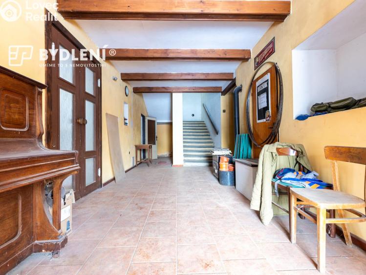 Prodej výrobní haly Malé Březno č. 10