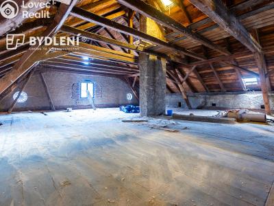 Продажа производственного цеха Malé Březno č. 38