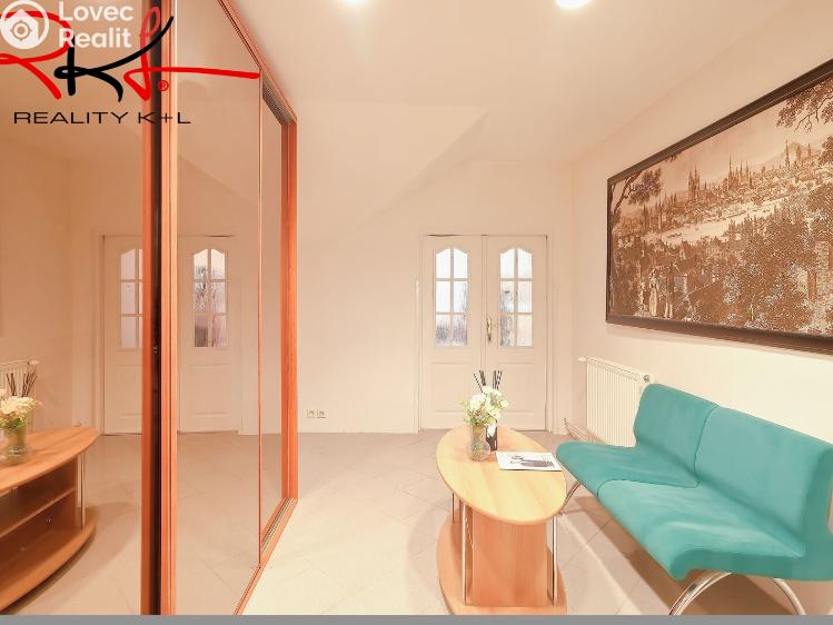 Pronájem kanceláře Roudnice nad Labem, Husovo náměstí č. 11