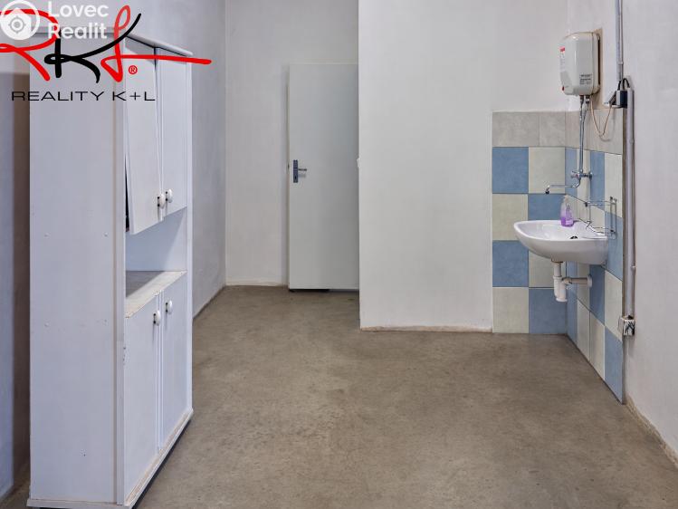 Pronájem výrobní haly Martiněves č. 5