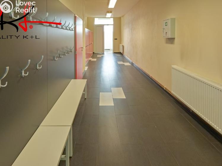 Pronájem výrobní haly Martiněves č. 8
