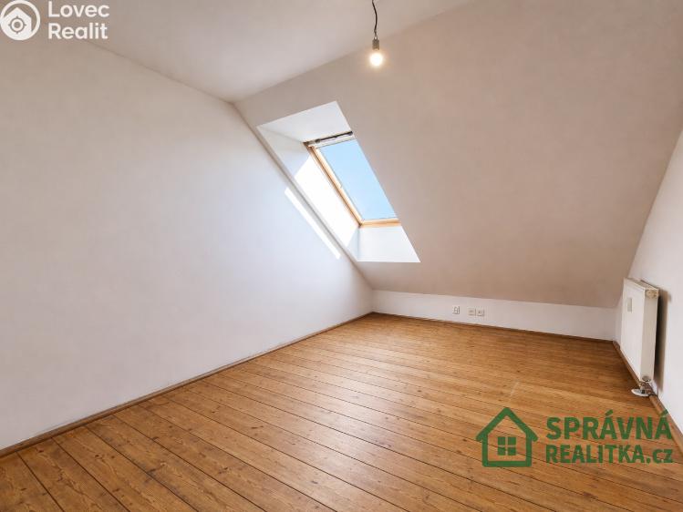 Sale apartment 4+1 Plzeň, Lesní č. 10