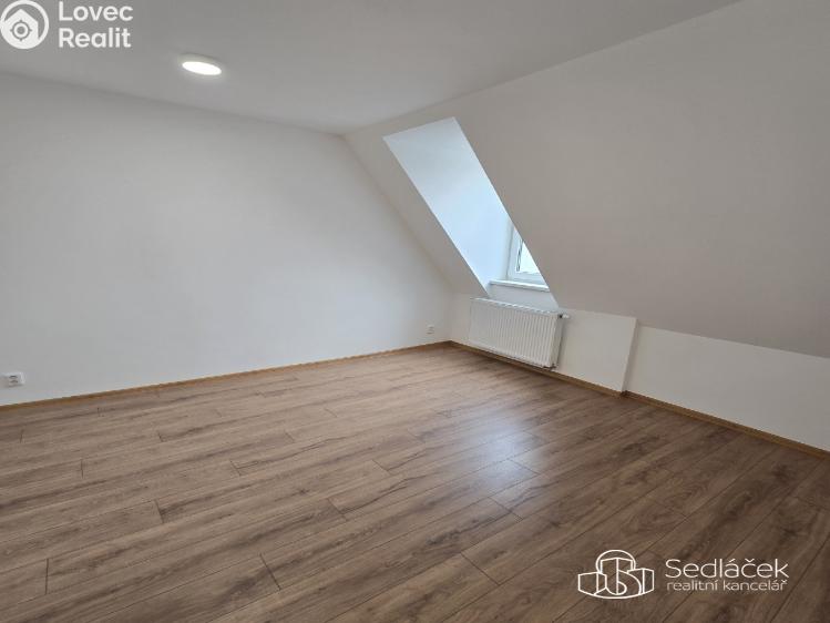 Pronájem bytu 1+KK Sokolov, Josefa Kajetána Tyla č. 2