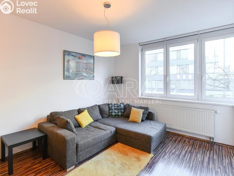 Pronájem bytu 2+KK Praha, Laurinova 2729/3 č. 4