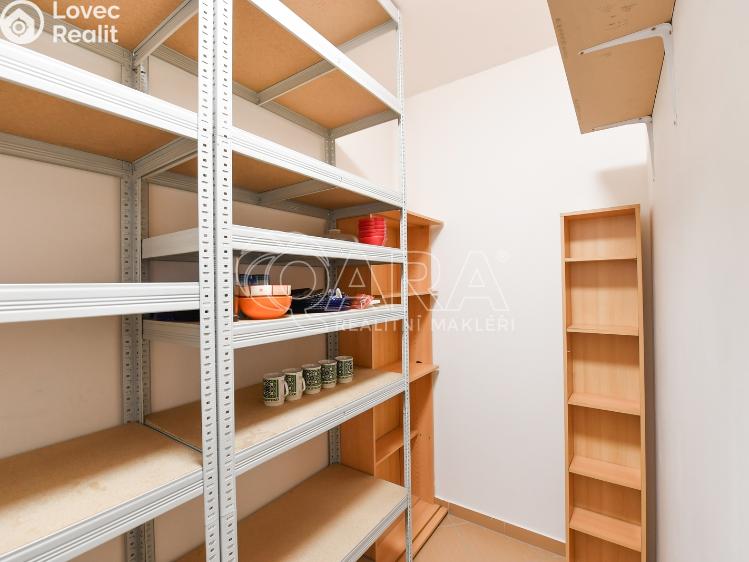 Pronájem bytu 2+KK Praha, Laurinova 2729/3 č. 16