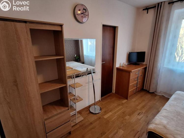 Pronájem bytu 2+1 Praha, Na mírách 421/22 č. 2