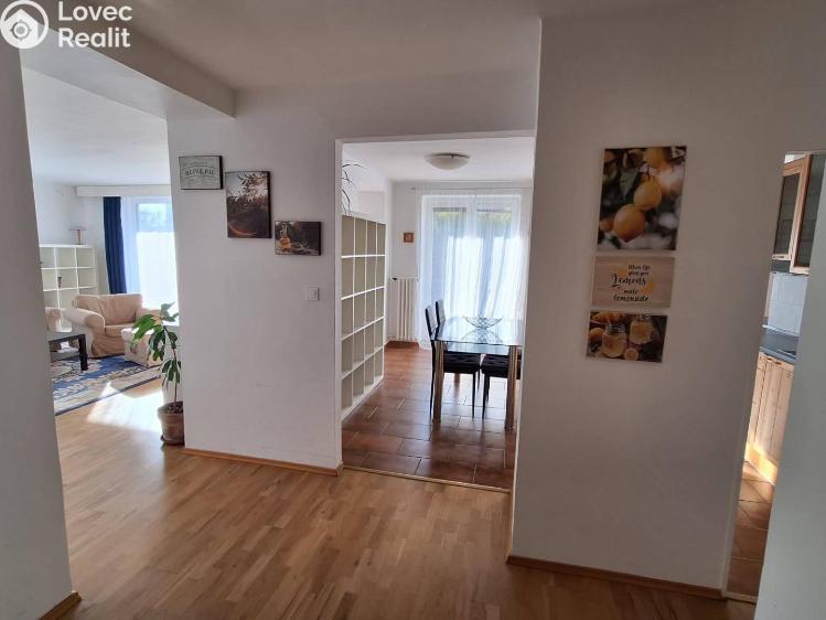 Pronájem bytu 2+1 Praha, Na mírách 421/22 č. 5