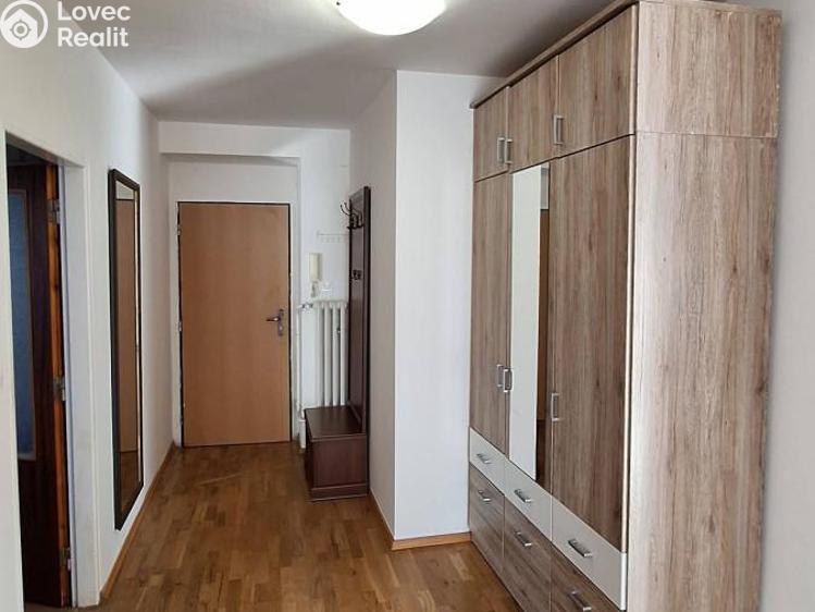 Pronájem bytu 2+1 Praha, Na mírách 421/22 č. 6