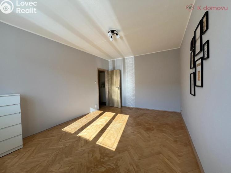 Pronájem bytu 2+1 Zlín, Chelčického 668 č. 6