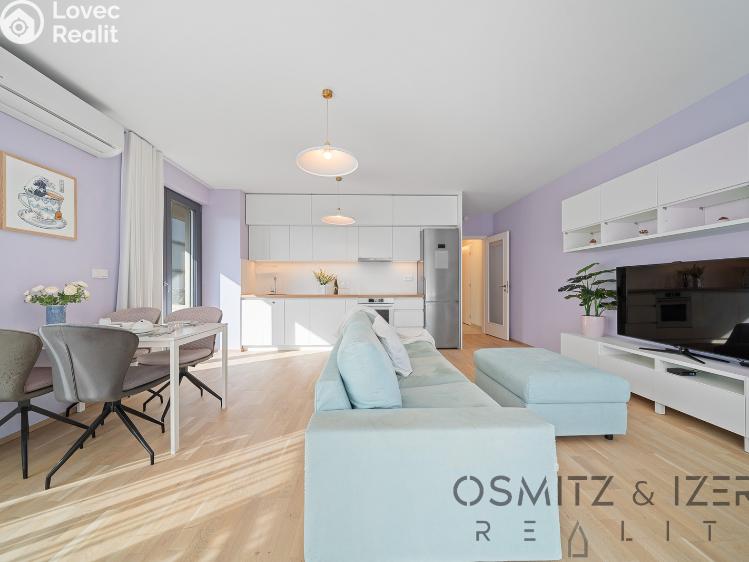 Prodej bytu 3+KK Praha, Šenácká 583/4 č. 5