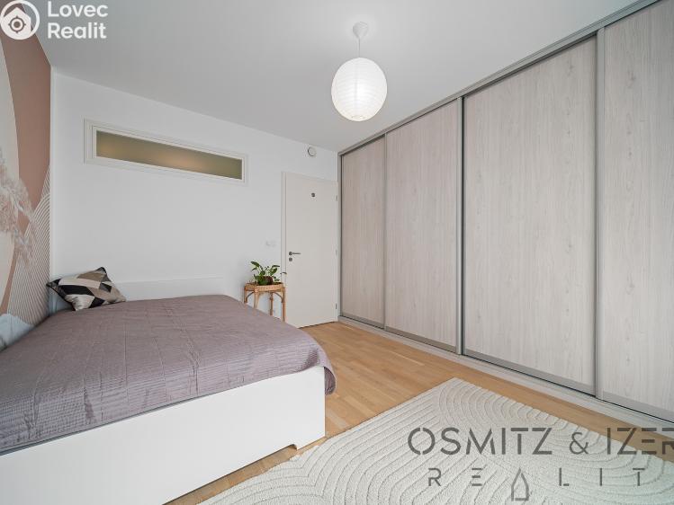 Prodej bytu 3+KK Praha, Šenácká 583/4 č. 9