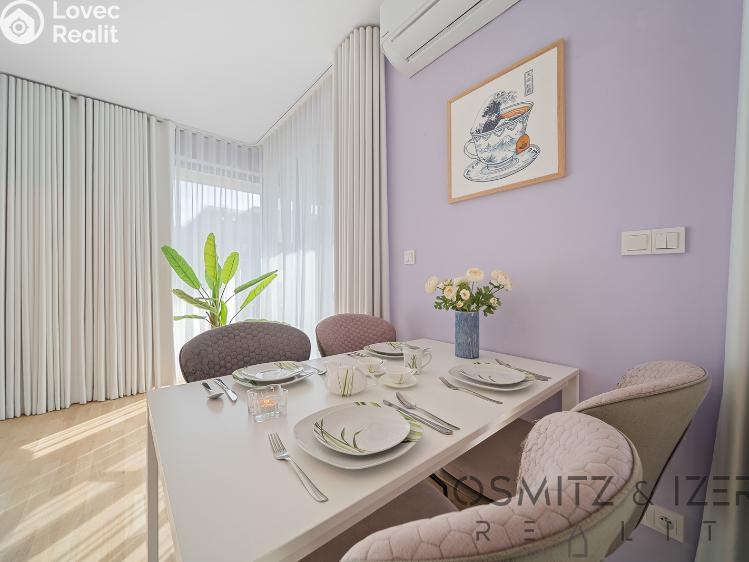 Prodej bytu 3+KK Praha, Šenácká 583/4 č. 18