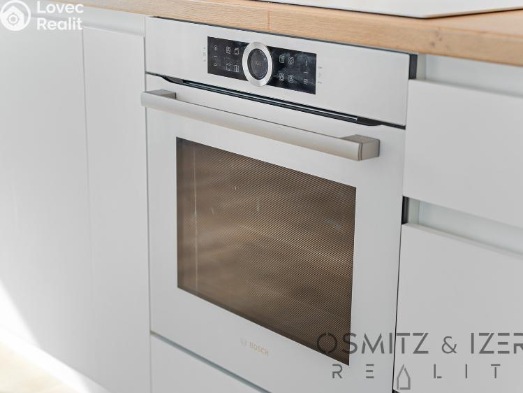 Prodej bytu 3+KK Praha, Šenácká 583/4 č. 24