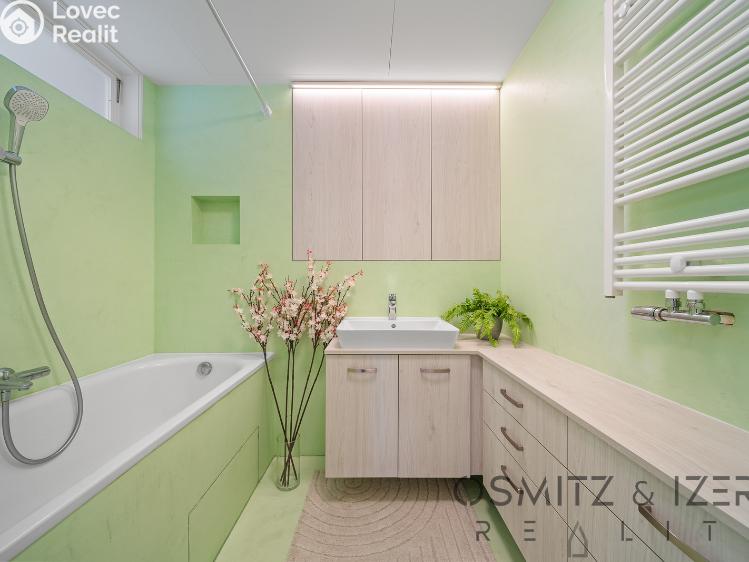Prodej bytu 3+KK Praha, Šenácká 583/4 č. 31