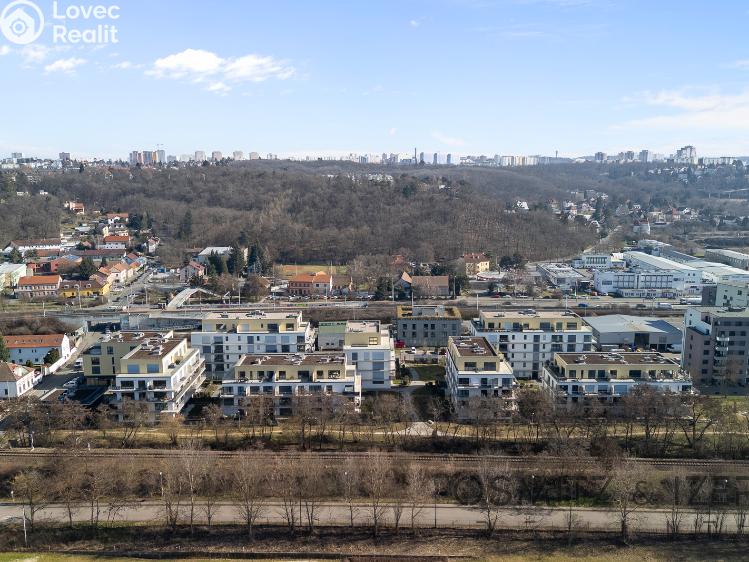 Prodej bytu 3+KK Praha, Šenácká 583/4 č. 42