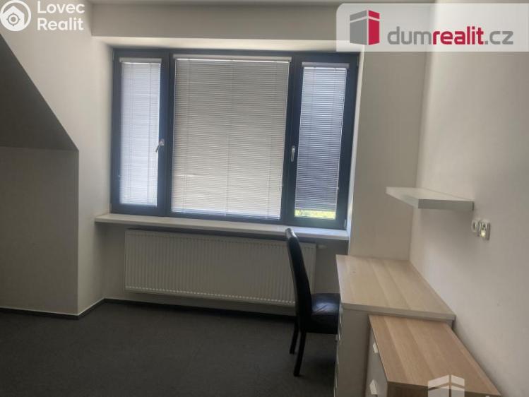 Pronájem bytu 1+KK Praha 14, Pilská č. 5