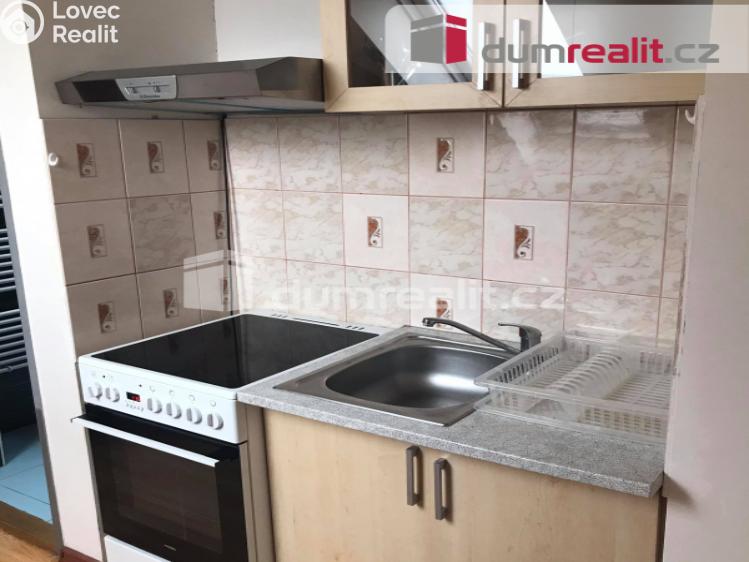 Pronájem bytu 3+KK Praha 8, Zenklova č. 12