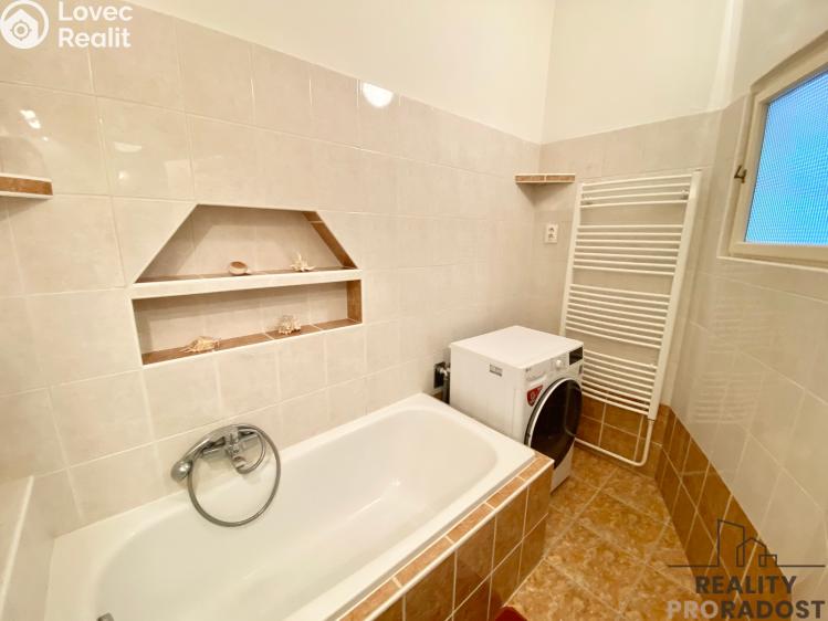 Pronájem bytu 3+1 Olomouc, 17. listopadu č. 18