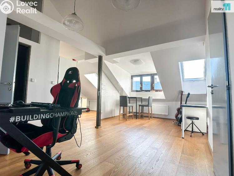 Pronájem bytu 2+1 Holešov, Nerudova č. 3