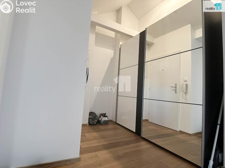 Pronájem bytu 2+1 Holešov, Nerudova č. 8