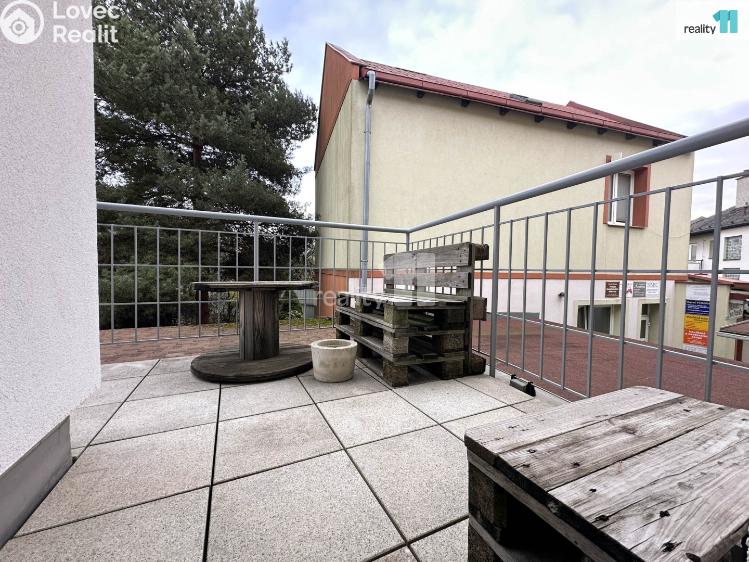 Pronájem bytu 2+1 Holešov, Nerudova č. 11