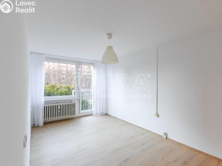 Pronájem bytu 2+KK Praha, Famfulíkova 1135/10 č. 13