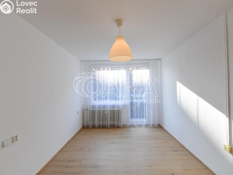 Rent apartment 2+KK Praha, Famfulíkova 1135/10 č. 4
