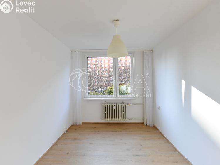Rent apartment 2+KK Praha, Famfulíkova 1135/10 č. 7