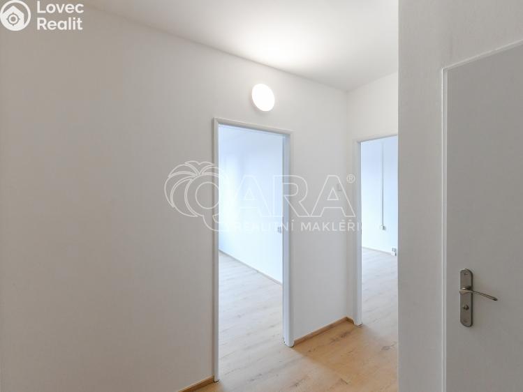 Rent apartment 2+KK Praha, Famfulíkova 1135/10 č. 16