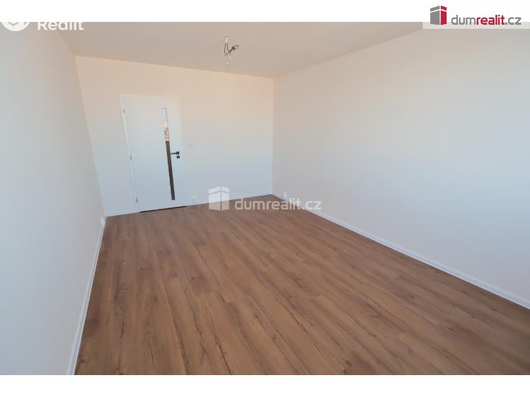 Prodej bytu 3+1 Praha 10, Jabloňová č. 12