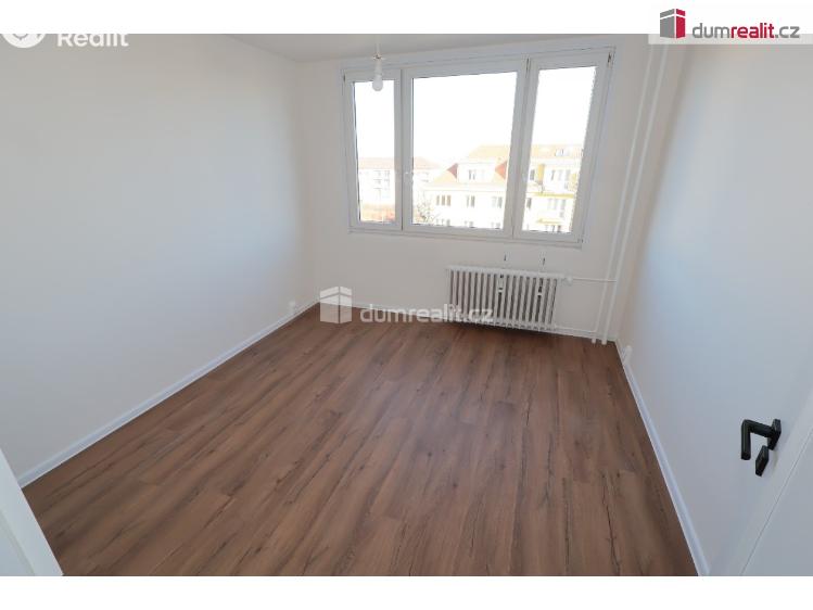 Prodej bytu 3+1 Praha 10, Jabloňová č. 14