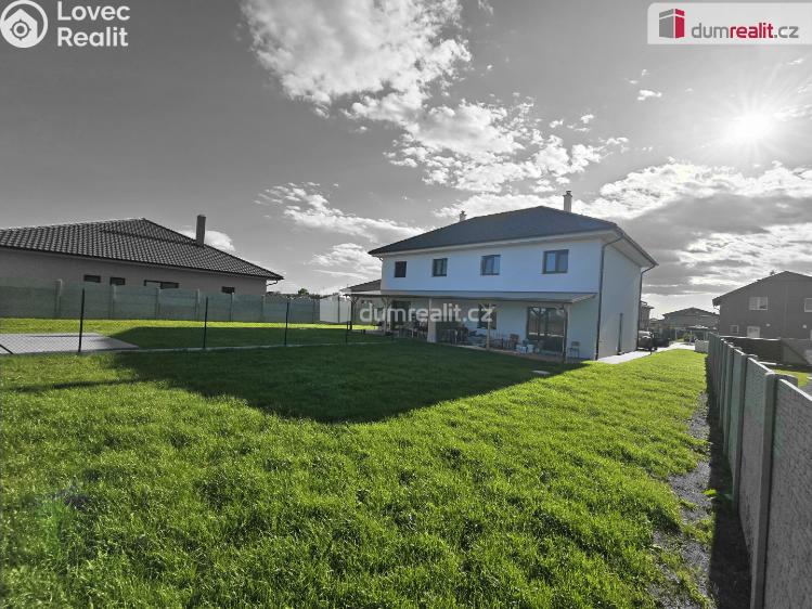 Prodej rodinného domu Polerady č. 3