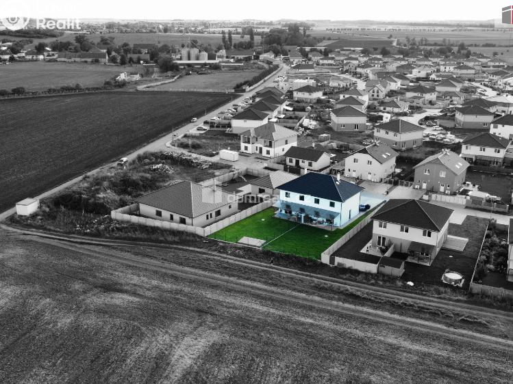 Prodej rodinného domu Polerady č. 5