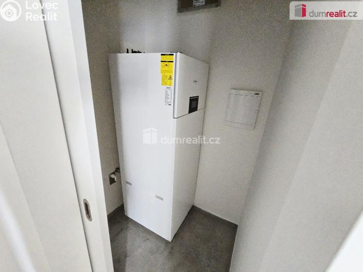 Prodej rodinného domu Polerady č. 13