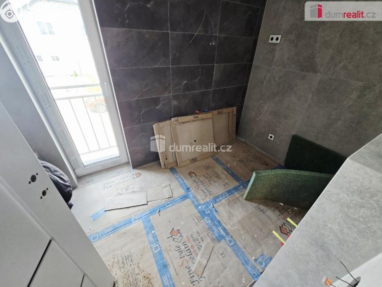 Prodej rodinného domu Polerady č. 16