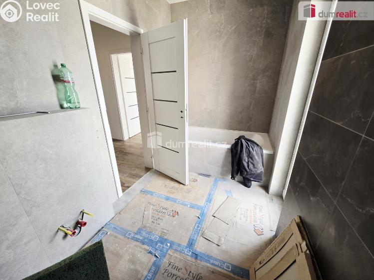 Prodej rodinného domu Polerady č. 17